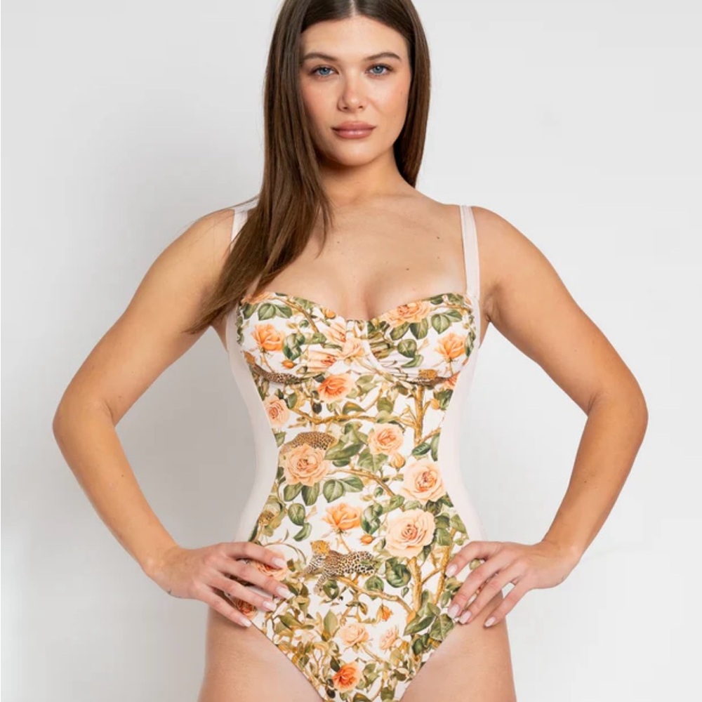 TA3 New without tags Sweetie One Piece in Rose Leopard/Peach Blush